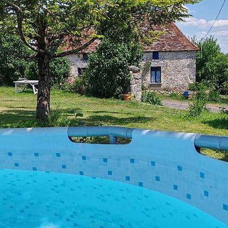 Gite 4 Pers, Jacuzzi, Piscine, Proche Futuroscope, Calme Et Nature A La Roche Posay La Roche-Posay Exterior photo
