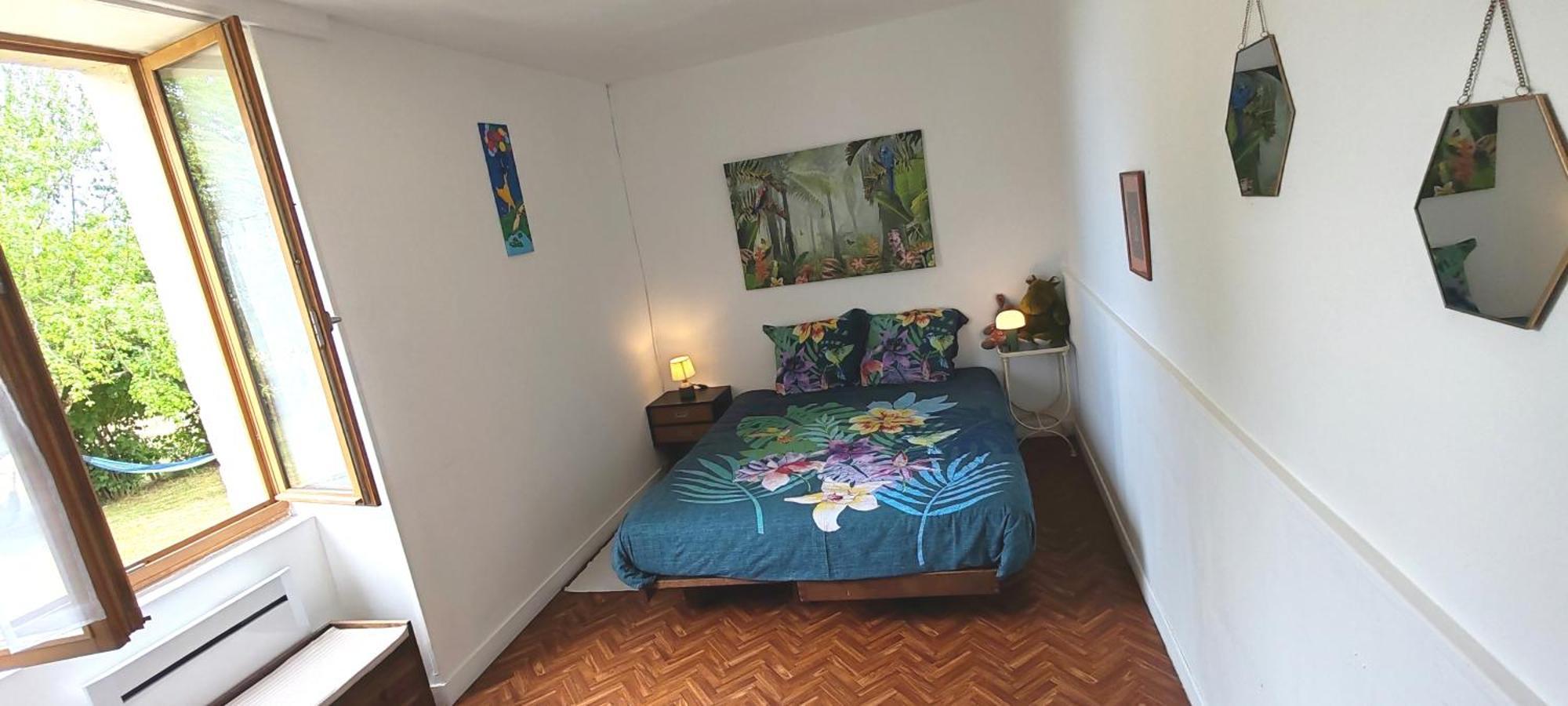 Gite 4 Pers, Jacuzzi, Piscine, Proche Futuroscope, Calme Et Nature A La Roche Posay Exterior photo